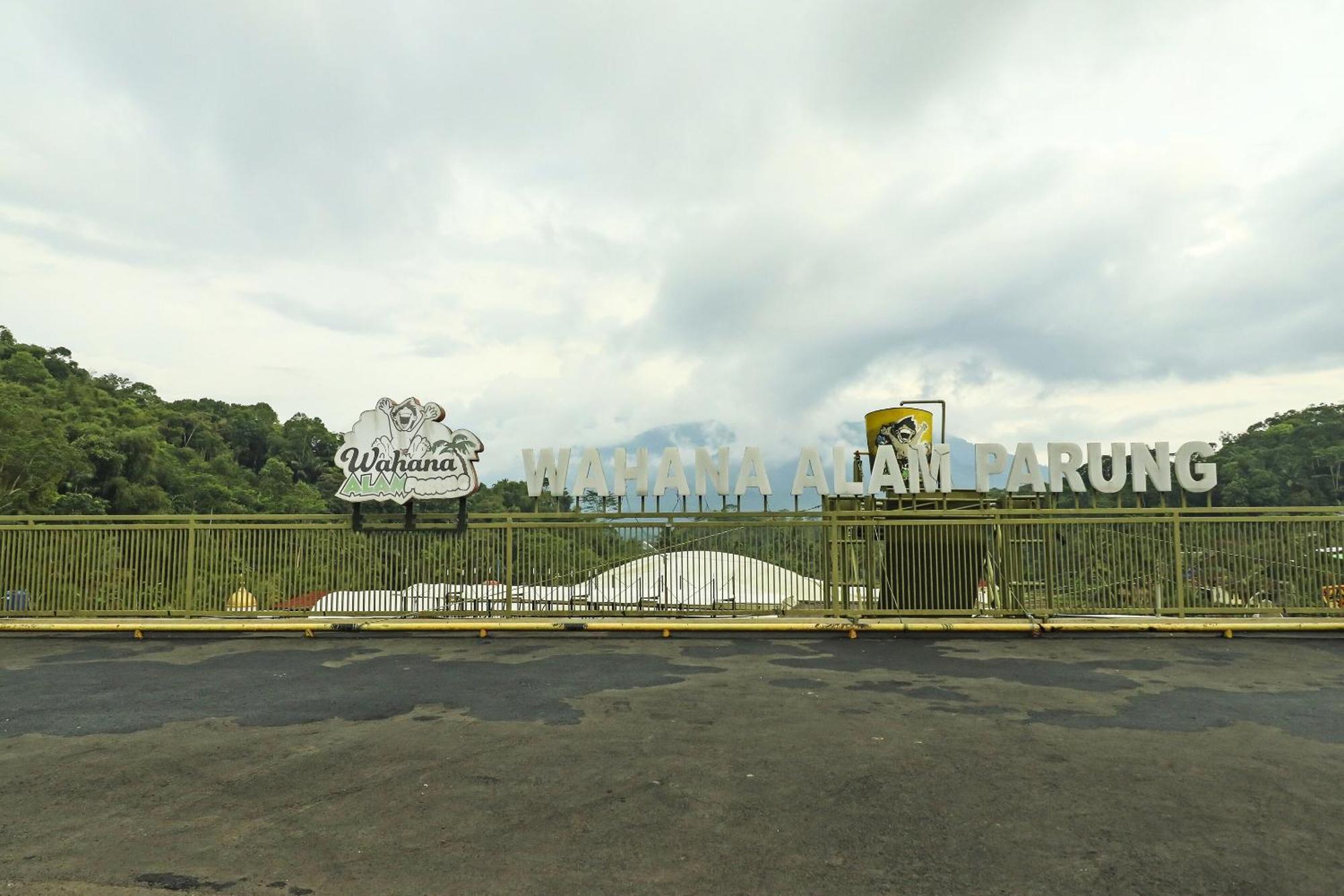 Oyo Homes 90956 Desa Wisata Guranteng Pendjalu Екстериор снимка